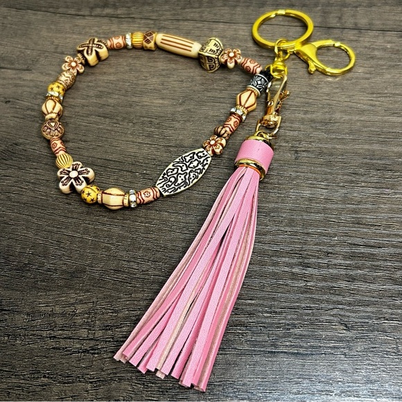 Bohemian Wooden Beads Beaded Keychain with Tassel - Gold and Pink - Picture 2 of 4